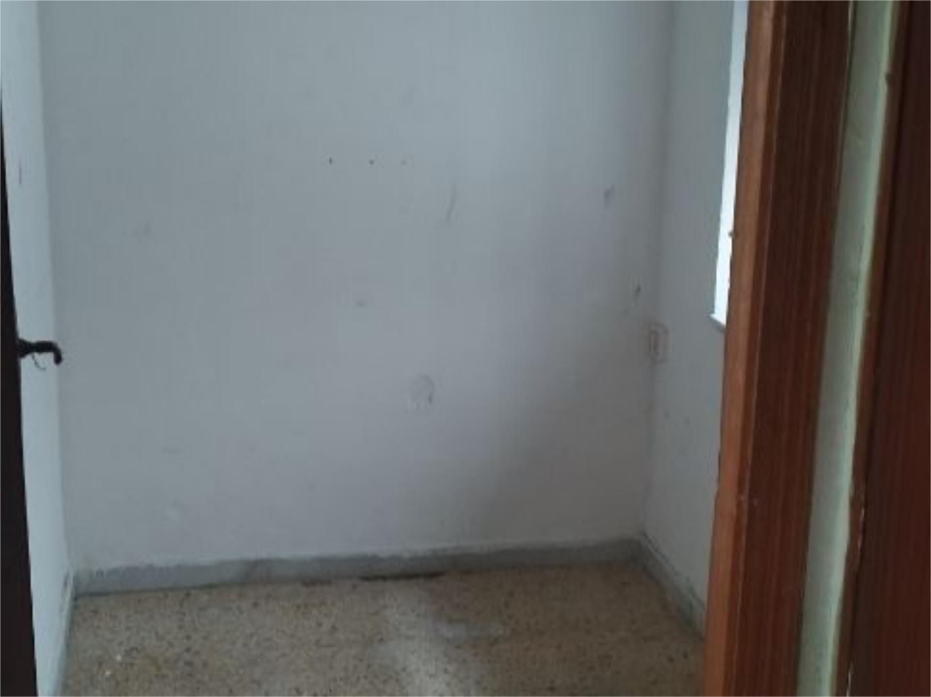 Piso en  Calle Pico de Almanzor 27 - Foto 4