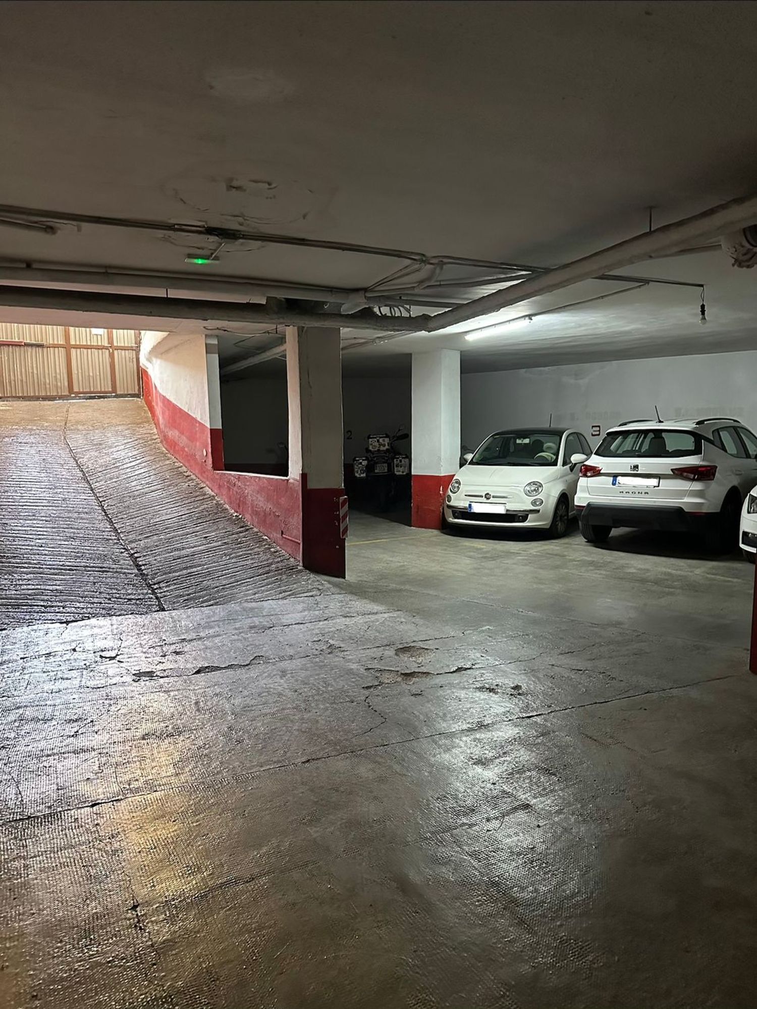 Garaje en Calle San Jacinto s/n, Carrera de la Virgen - Paseo del Salón - Foto 4