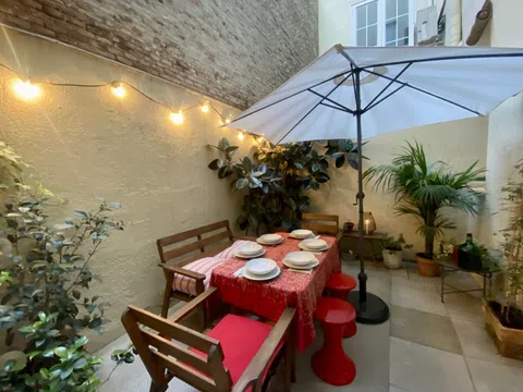 Estudio en calle de Caracas, 19