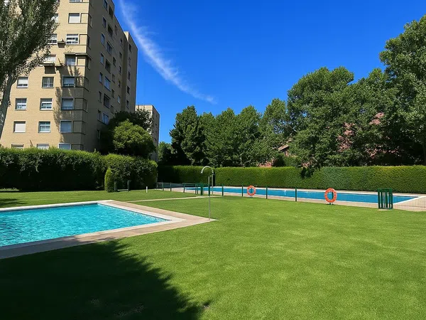 Piso en calle de Julián Romea, 15 -21