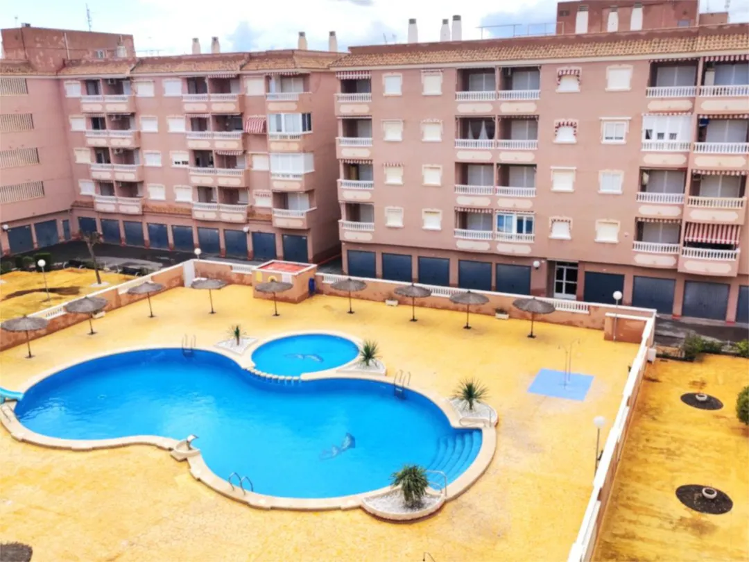 Piso en  Avinguda del Tamarit 45