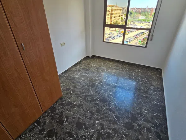 Piso en Avenida del Doctor Peset Aleixandre, Benicalap - Foto 7
