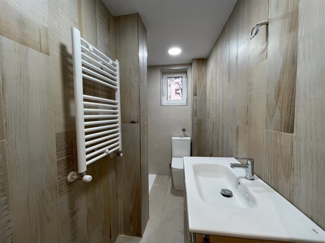 Piso en  Calle de Miguel Servet 17 - Foto 3