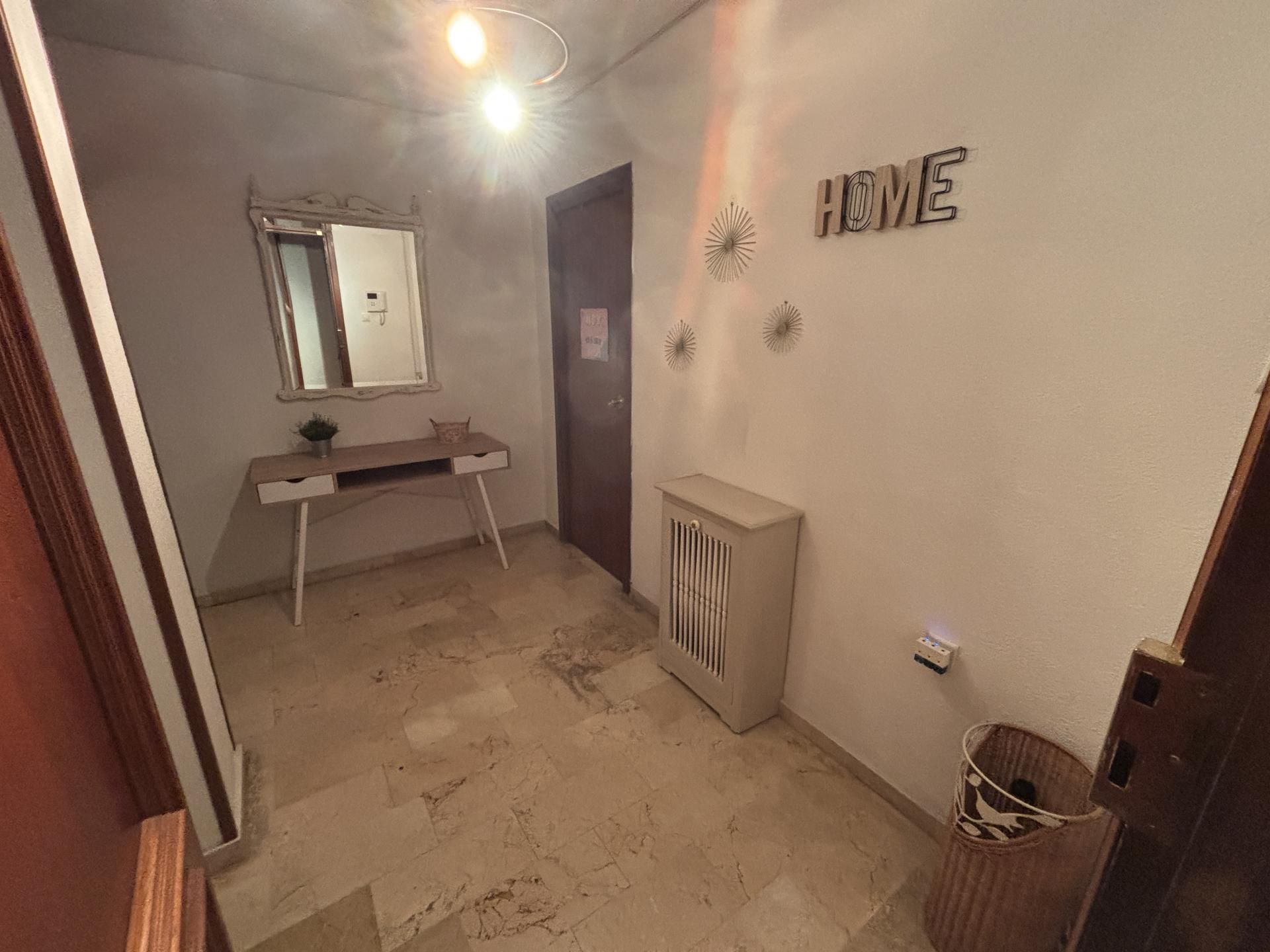 Piso en  Calle Cardenal Parrado 25