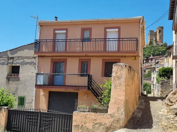 Casa de pueblo en Calle Puertas Falsas s/n - Foto 2