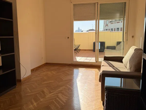 Ático en calle de Sagasta, 1