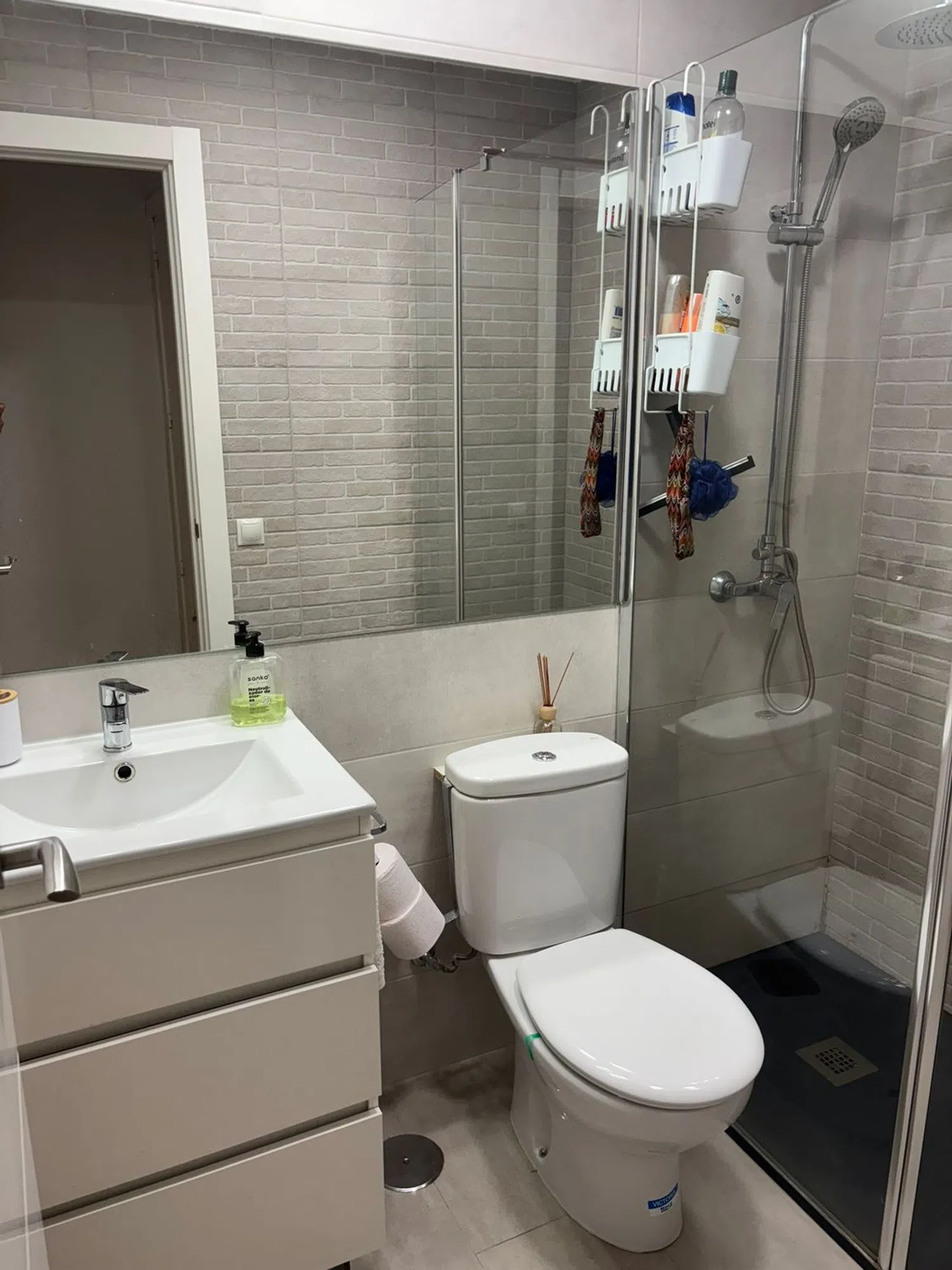 Estudio en avenida del General Perón, 32 - Foto 25