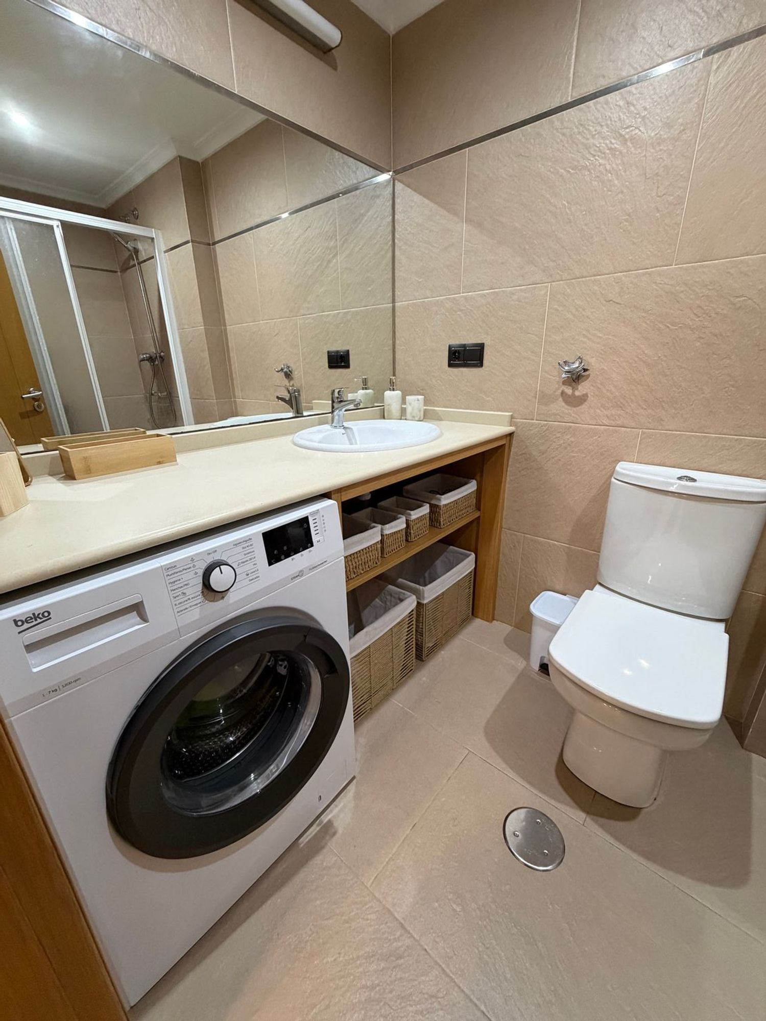 Estudio en calle da Ronda de Don Bosco, 52 - Foto 12