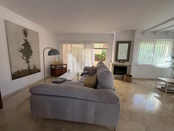 Chalet adosado en Urbanización Condes de Iza s/n, Rodeo Alto-Guadaiza-La Campana - Foto 1