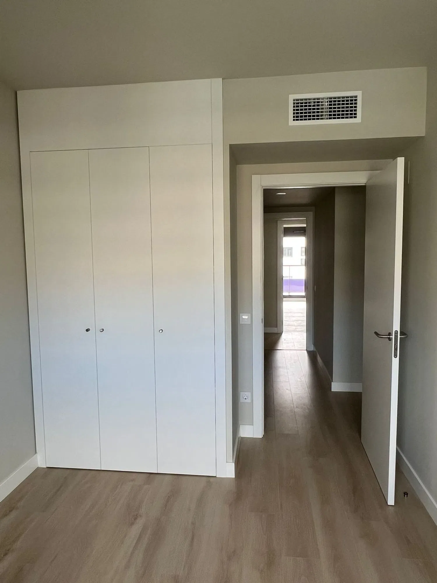 Piso en calle de la Indústria, 380 - Foto 6