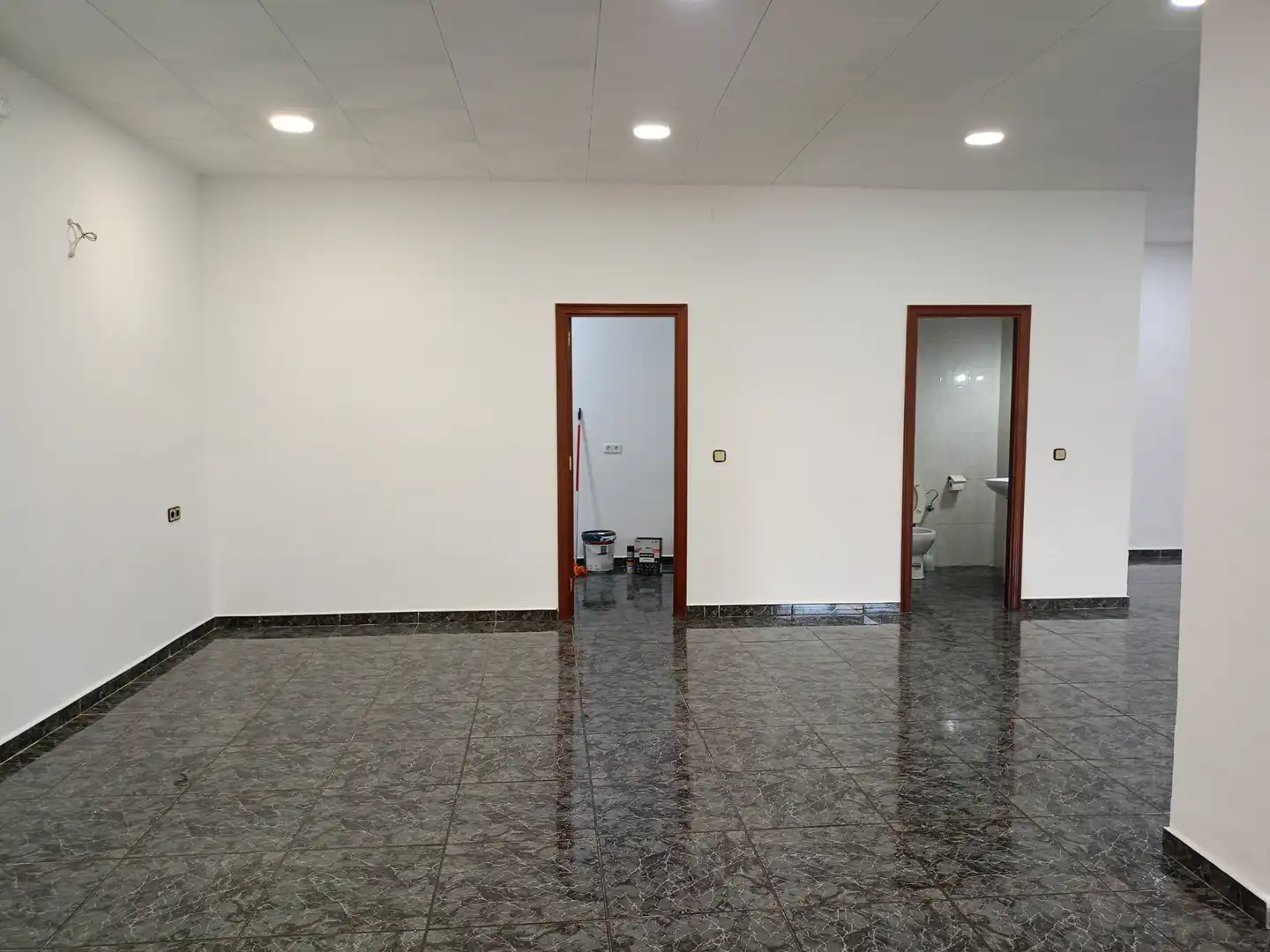 Local comercial en Terrassa - Foto 3