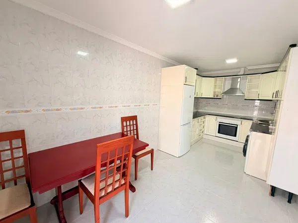 Chalet adosado en avenida de Francia, 14 - Foto 4