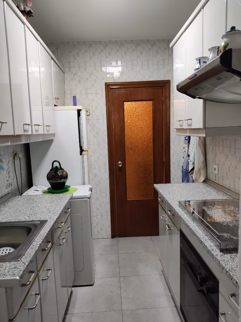 Piso en  Calle de Albino Hernández Lázaro 31 - Foto 8