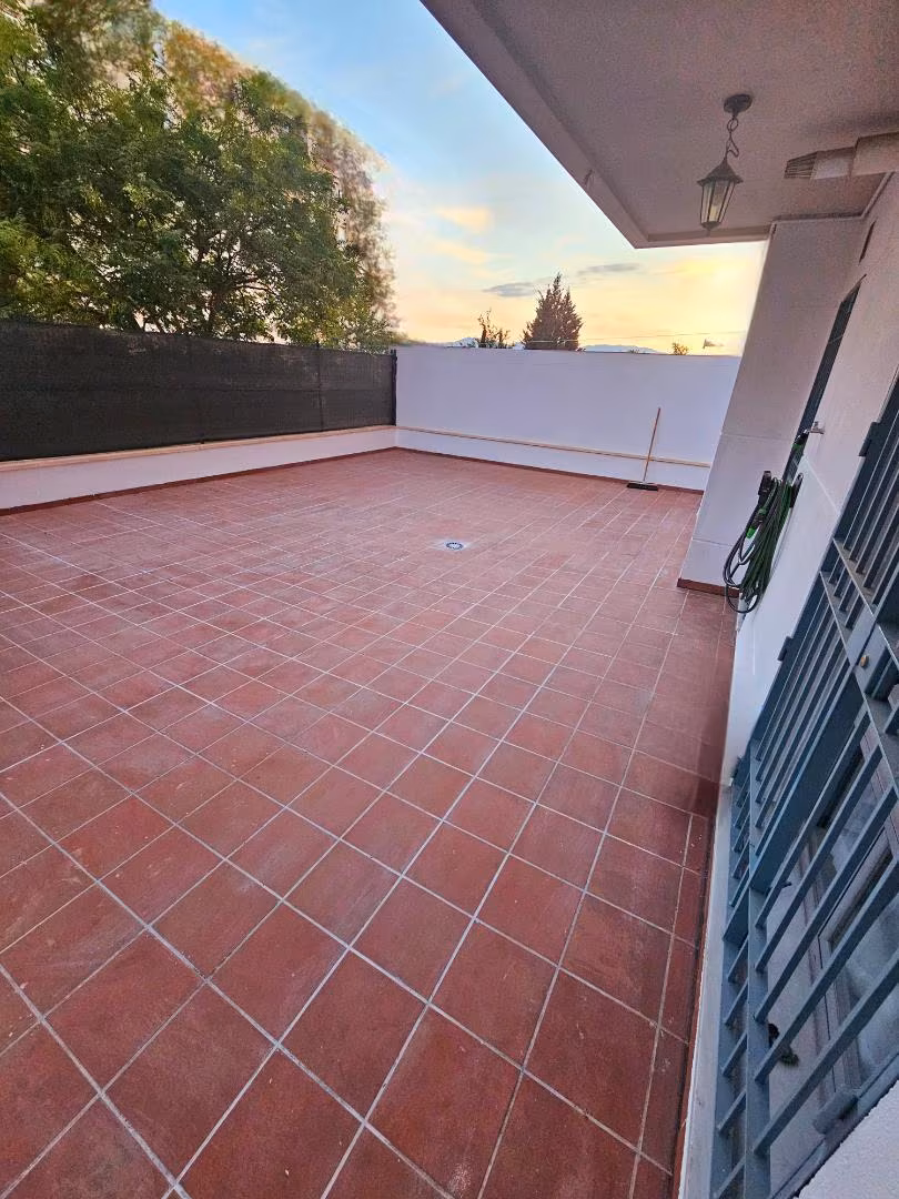 Piso en  Calle María Barrientos 5