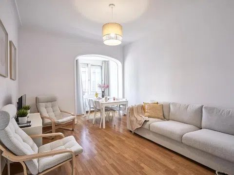 Piso en calle del Consell de Cent, 165