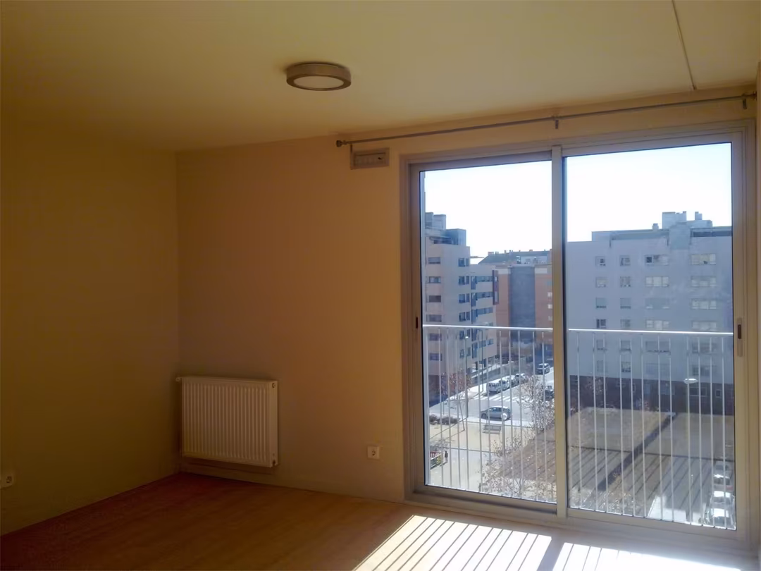 Piso en  Calle de Puente la Reina 25 - Foto 6