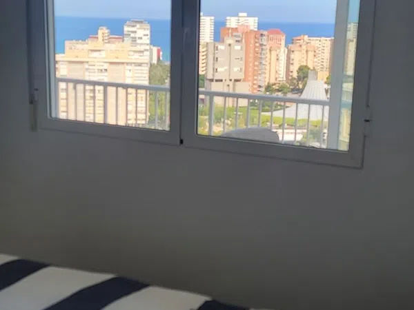 Piso en Avenida Benidorm, 18 - Foto 10