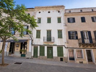 Casa adosada en  Plaça del Príncep 13 - Foto 1