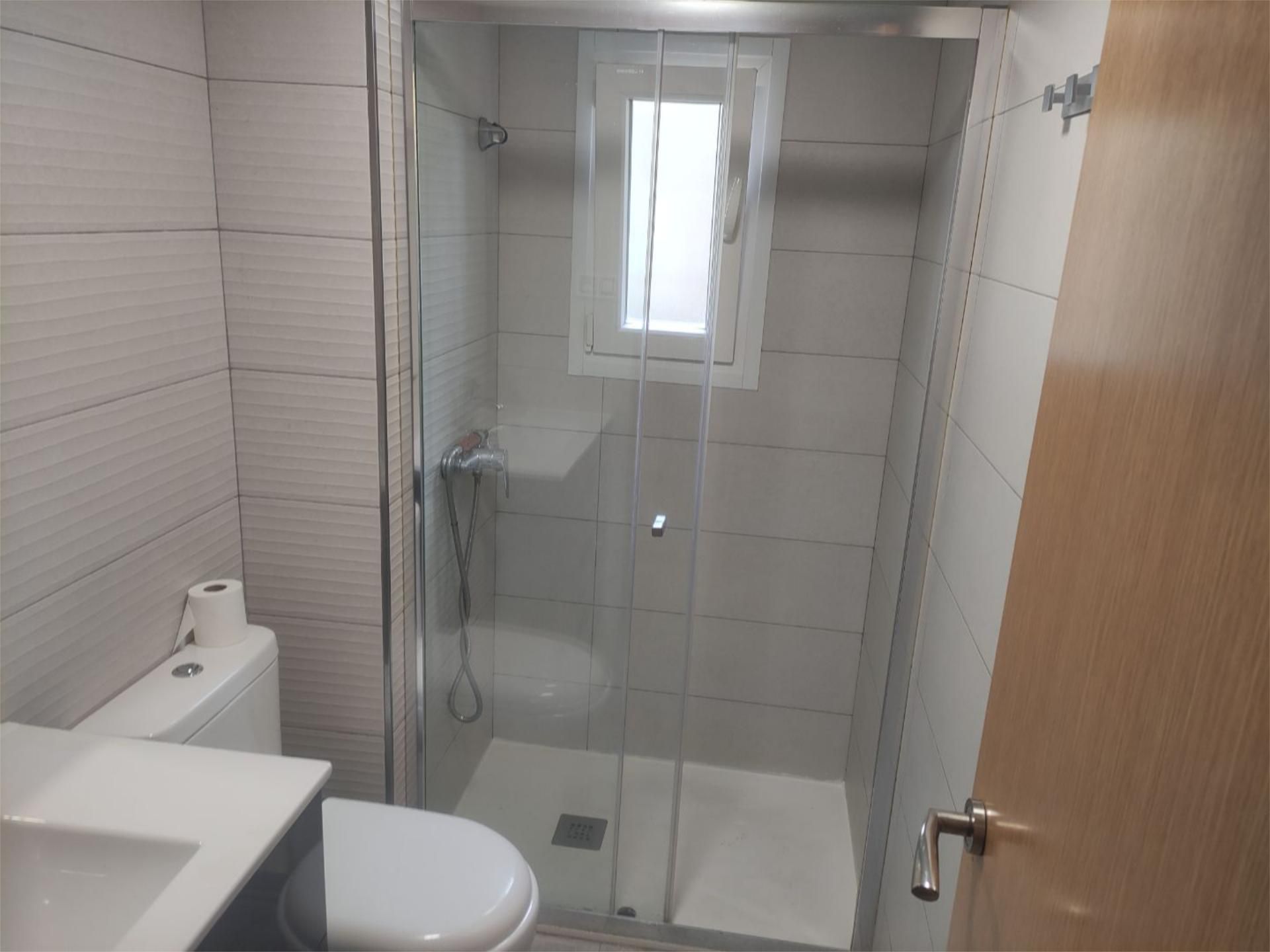 Piso en  Calle del Teniente Ortiz de Zárate 29 - Foto 12