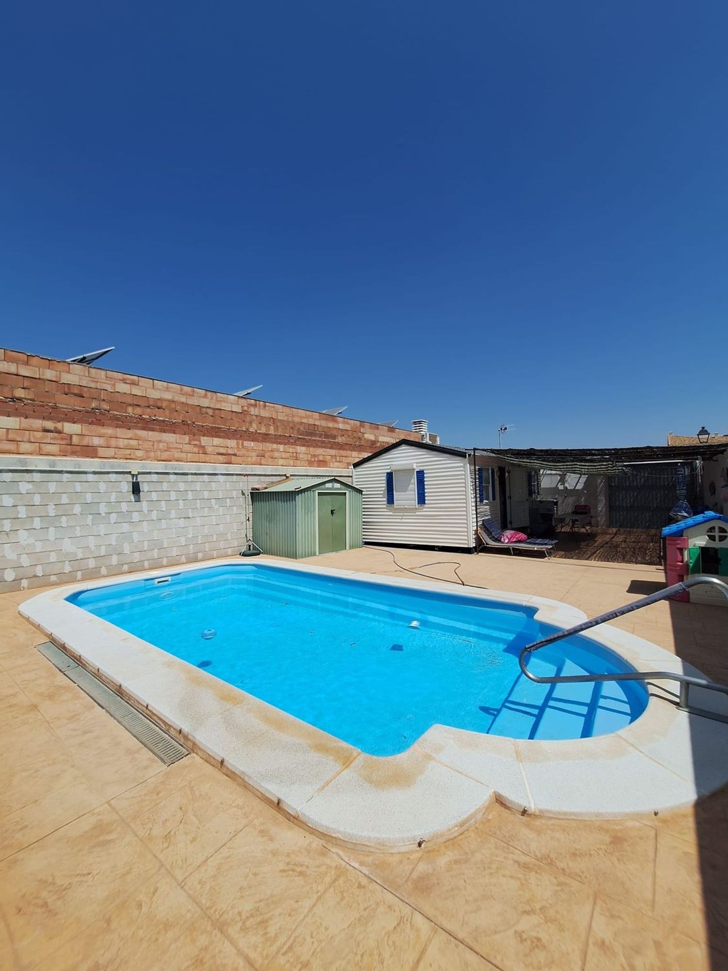 Chalet adosado en Trece Rosas, 16 - Foto 3