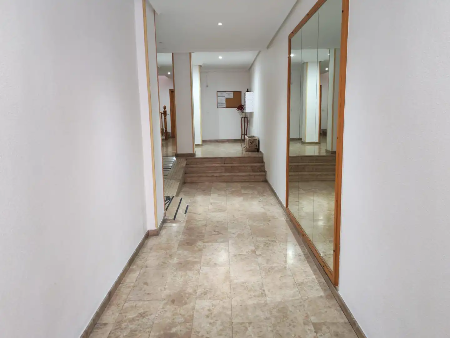 Piso en  Calle San Policarpo 67 - Foto 19