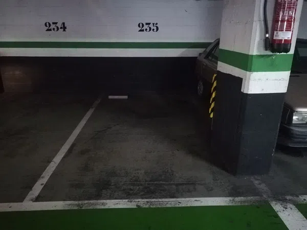 Garaje en Calle de Mossèn Andreu, 1, La Gavarra, La Gavarra - Foto 1