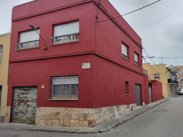 Casa adosada en  Carrer Ramon Reig 23 - Foto 29