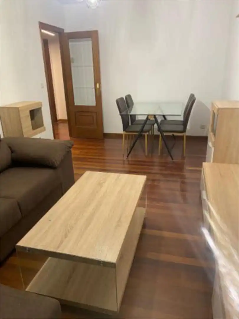 Apartamento en Milladoiro - Foto 3