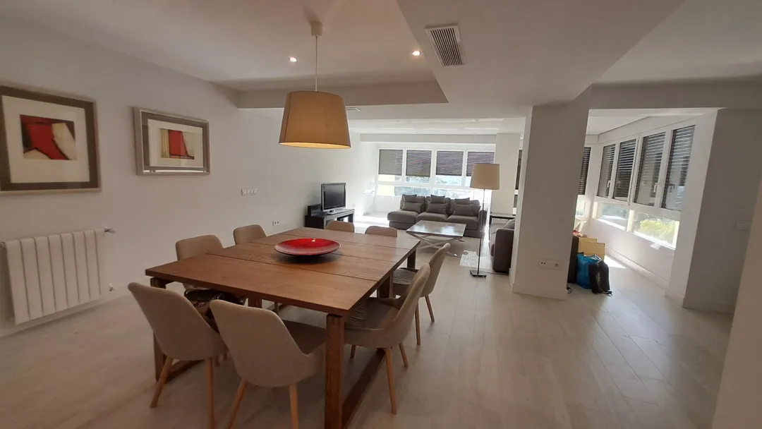 Piso en  Avenida del Ejército 11 - Foto 9