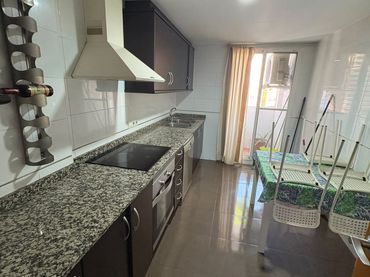 Piso en  Avinguda Reis Catòlics 69 - Foto 8