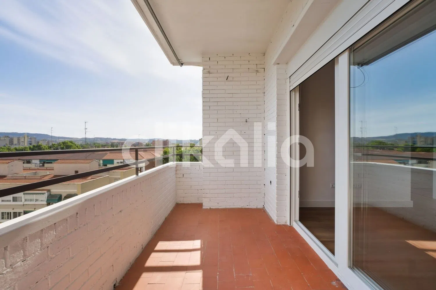 Piso en calle Miguel Ángel - Foto 2