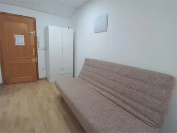 Piso en  Calle Bazán 20