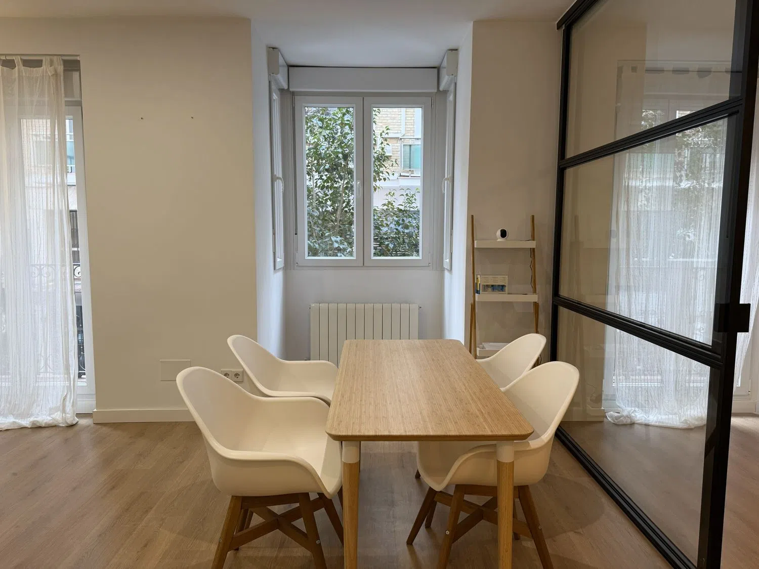 Piso en calle de Bocángel, 7 - Foto 4