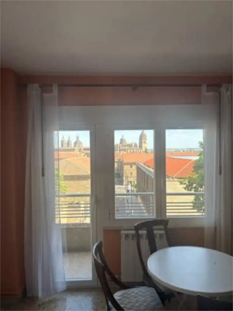 Piso en Carmelitas - Foto 2