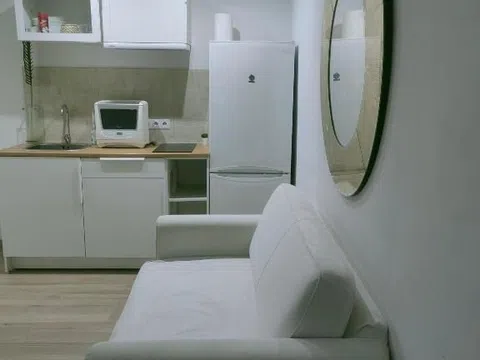 Estudio en calle de Yáñez de la Almedina, 1