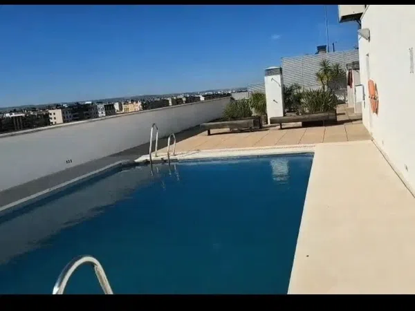 Piso en avenida de la Libertad, 22 - Foto 2