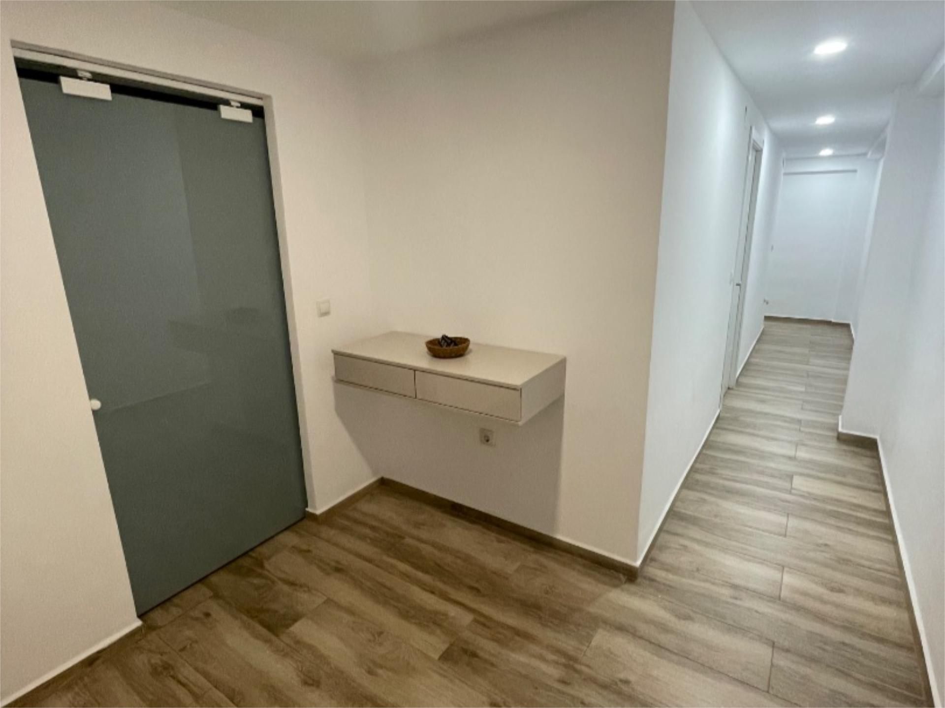 Piso en  Carrer del Plus Ultra 34 - Foto 2