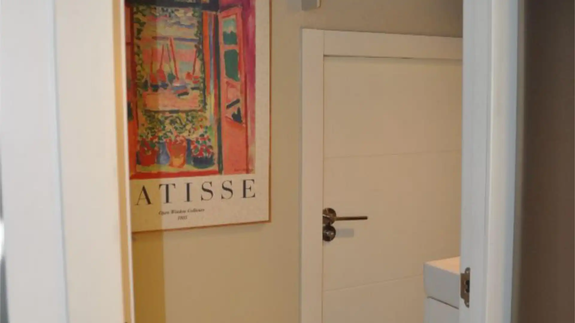 Piso en  Calle de Manuel Pombo Angulo 16 - Foto 3