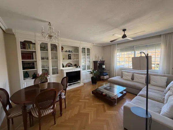 Piso en Urb. vega de la moraleja Vega de la Moraleja - Foto 2