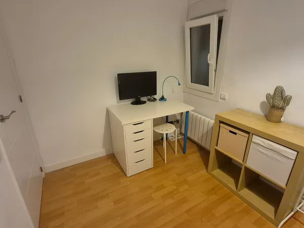 Estudio en Avenida de l'Abat Marcet, 356, Zona Esportiva - Foto 3