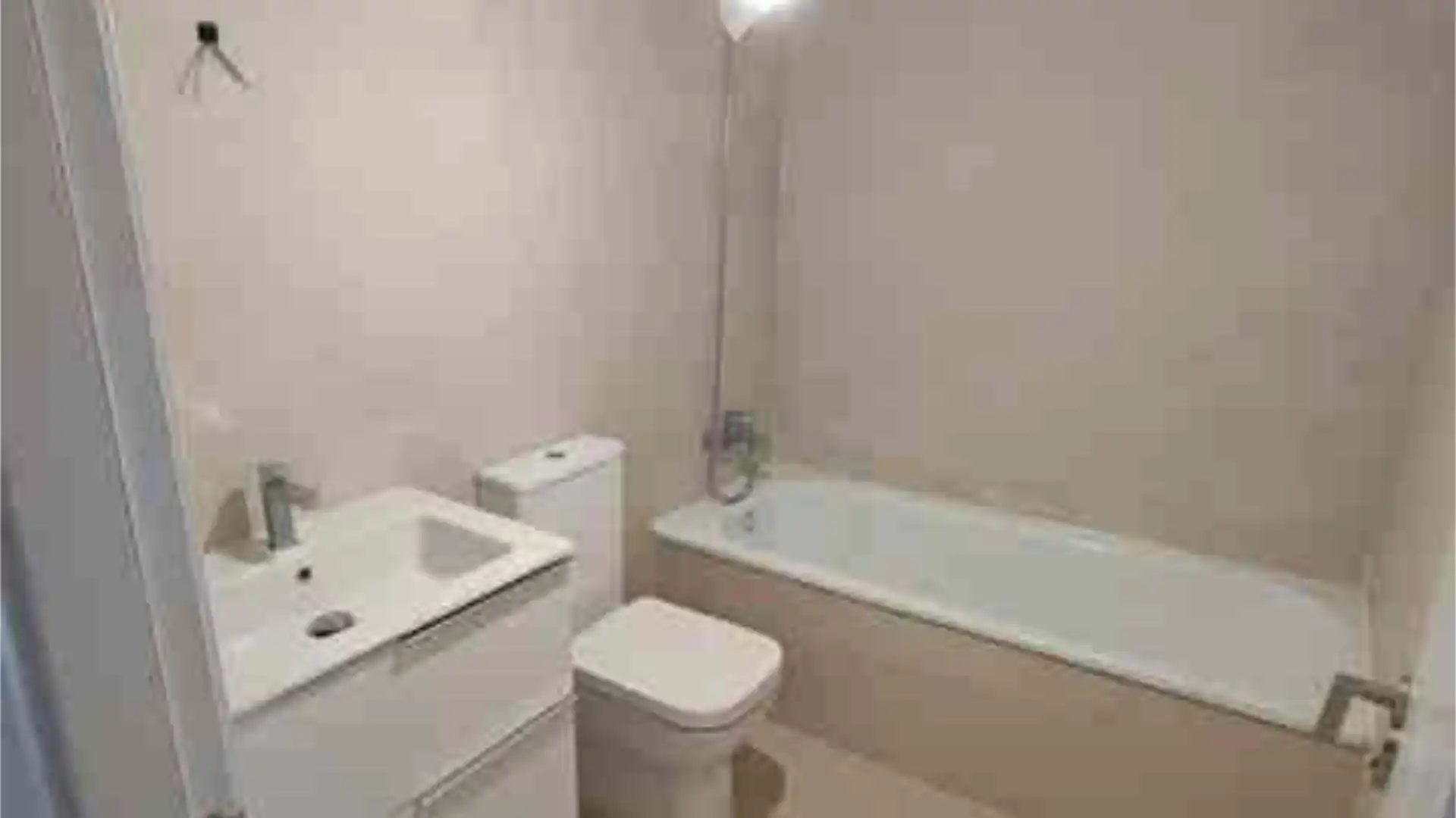 Piso en Sevilla Este - Foto 8