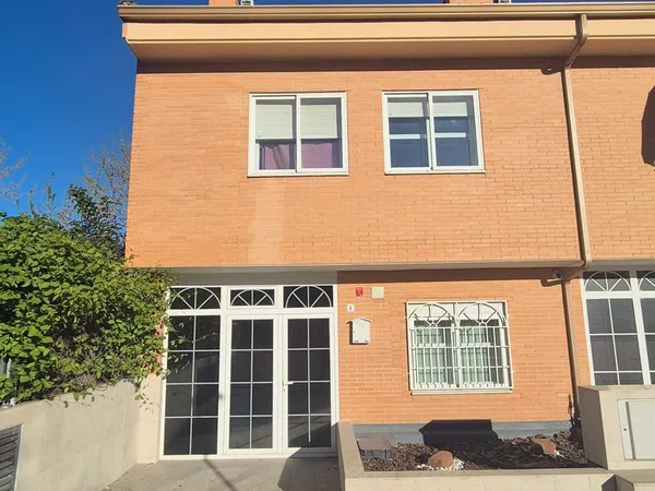 Chalet pareado en calle Juan Ramón Jiménez, 2 - Foto 2