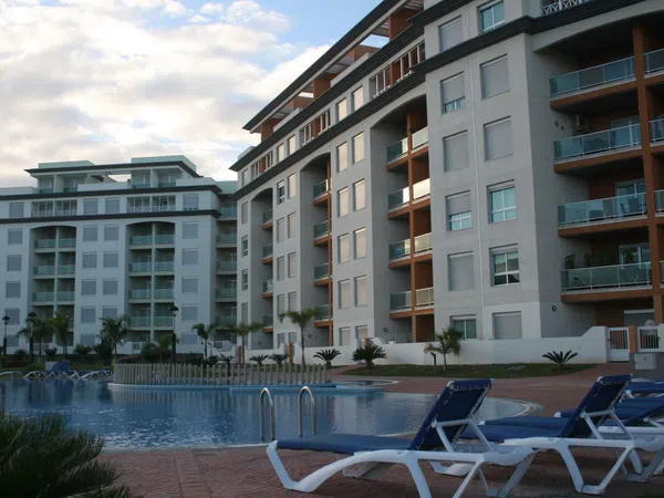 Piso en avenida J.M. Galván Bello, 135 - Foto 2