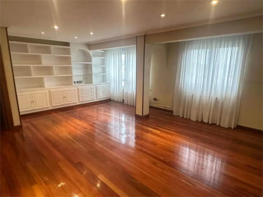 Piso en Ayuntamiento - Foto 1