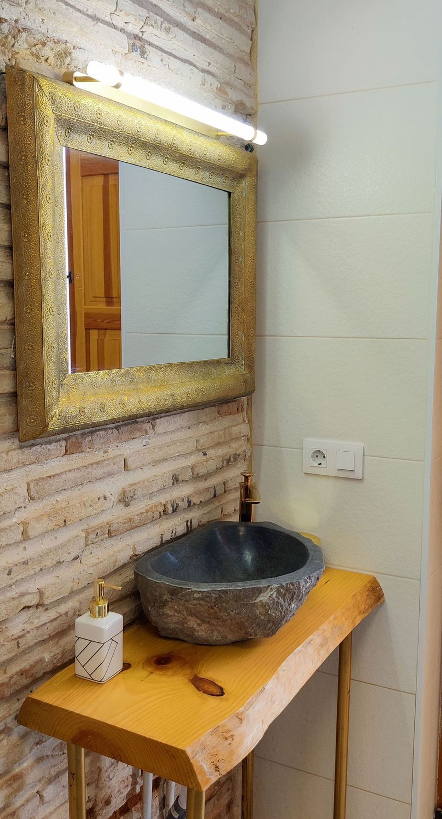 Estudio en calle del Pare Lluís Navarro, 229 - Foto 5