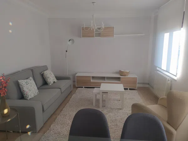 Piso en Cuatro Caminos