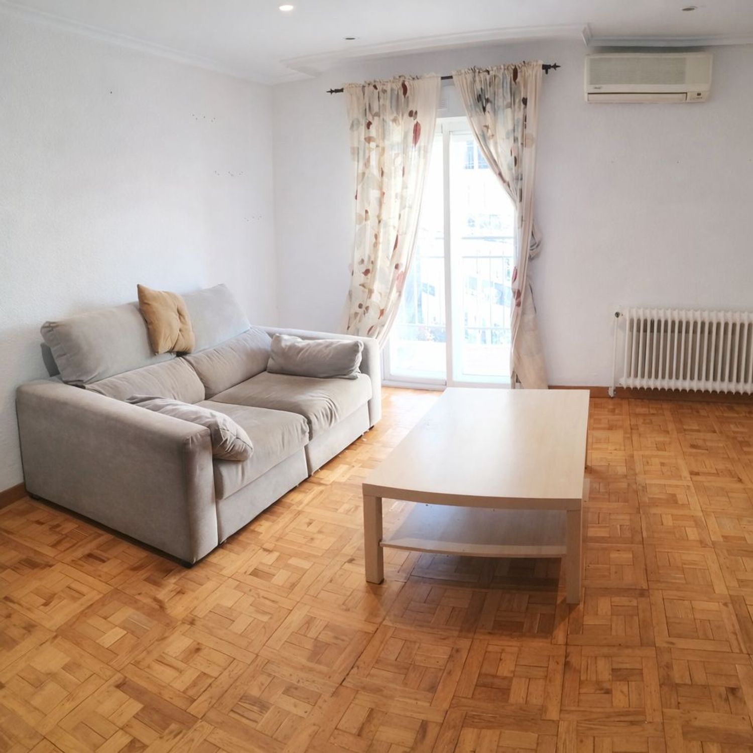 Piso en calle de Gregorio Sánchez Herráez, 1 - Foto 2