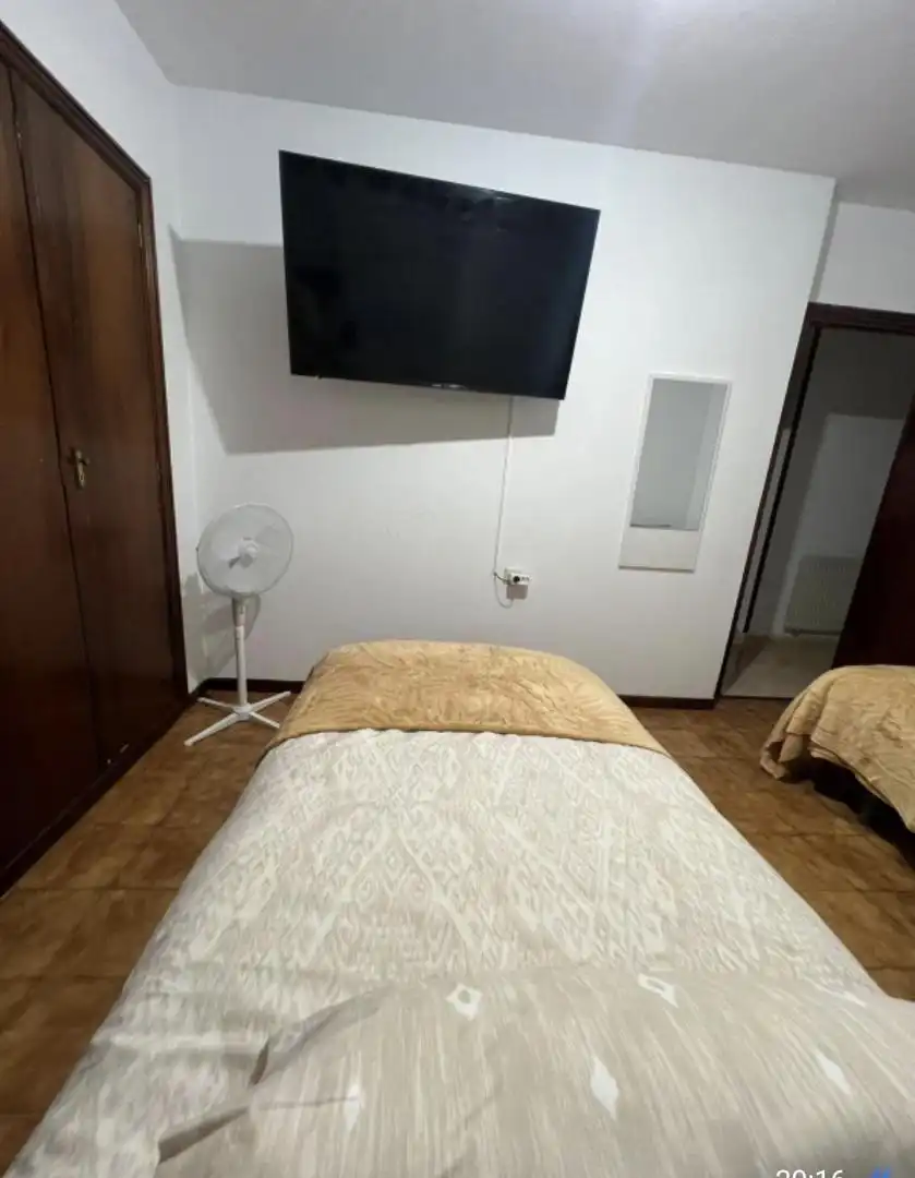 Piso en  Avenida Rosalía de Castro 32 - Foto 5