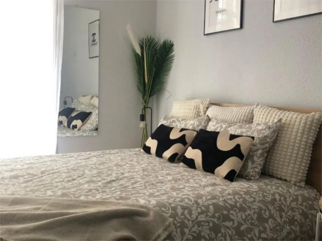 Piso en  Calle de Hernán Cortés 4