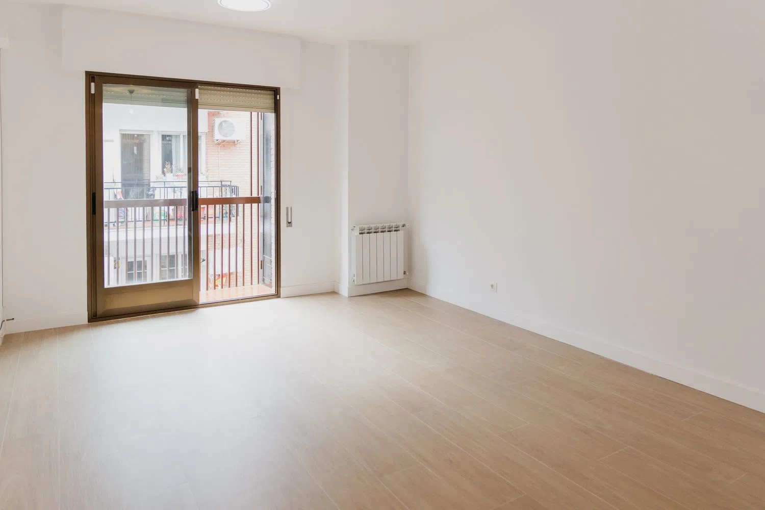 Piso en calle de Alustante, 18 - Foto 1